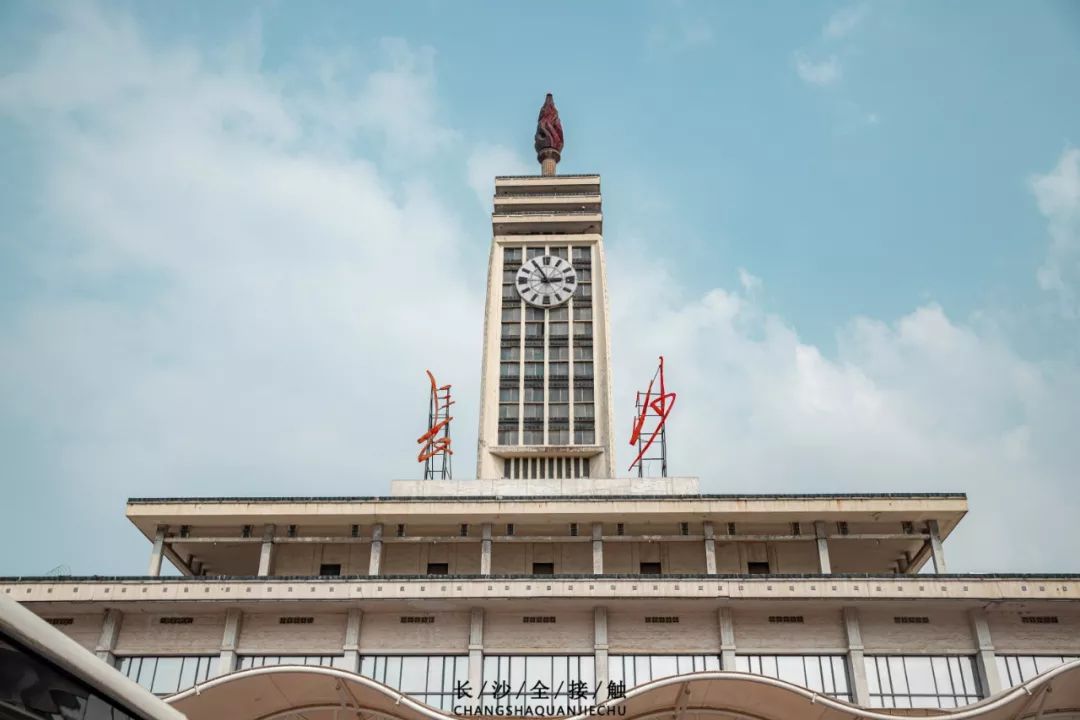 邯鄲到長(zhǎng)沙物流公司專線省錢更省心準(zhǔn)時(shí)送達(dá)時(shí)+效+保+證